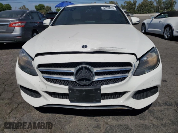 2018 Mercedes-Benz C 300 with VIN 55SWF4JBXJU240593, listed as a Copart auction lot 63388565 with 85,200 mi miles and Salvage title. Bid and sale history available at DreamBid. Image 5.