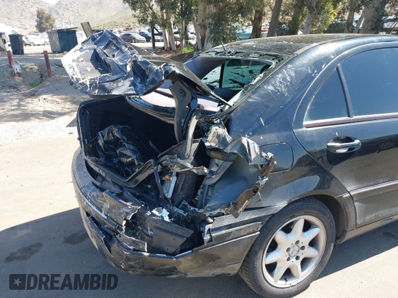 2001 Mercedes-Benz C 320 with VIN WDBRF64J81F020036, listed as a IAAI auction lot 41998198 with 111,407 mi miles and . Bid and sale history available at DreamBid. Image 6.