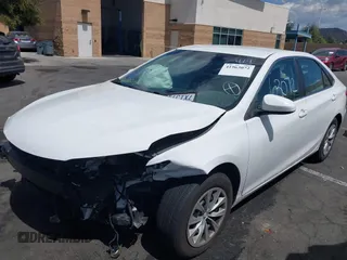 2017 Toyota Camry XLE with VIN 4T1BF1FK6HU416091, listed as a IAAI auction lot 41963072 with 109,911 mi miles and . Bid and sale history available at carsss.com. Image 18.