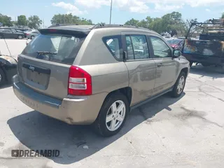 2008 Jeep Compass Sport with VIN 1J8FT47068D593407, listed as a IAAI auction lot 42188334 with 99,736 mi miles. Bid and sale history available at carsss.com. Image 4.
