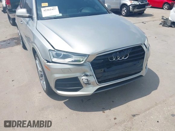 2016 Audi Q3 Premium Plus z VIN WA1EFCFS3GR002758, wystawiony jako IAAI lot #42262429 z przebiegiem 134 850 mil mil oraz . Historia ofert i sprzedaży dostępna na DreamBid. Obrazek 6.