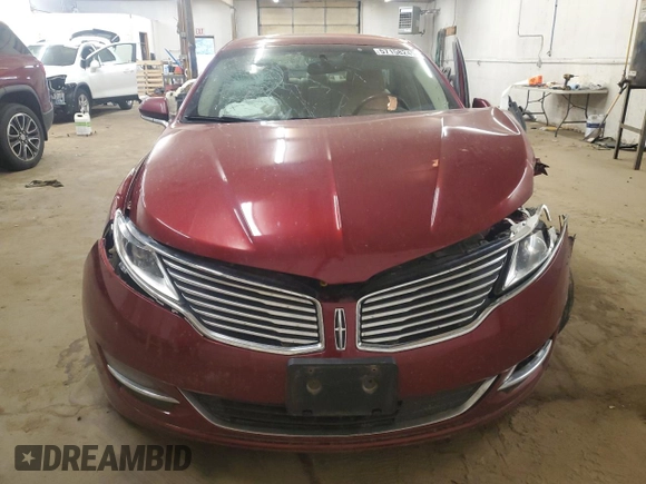 2015 Lincoln MKZ z VIN 3LN6L2J92FR624638, wystawiony jako Copart lot #57158245 z przebiegiem 150 045 mil mil oraz Szkoda całkowita • Salvage title. Historia ofert i sprzedaży dostępna na DreamBid. Obrazek 5.