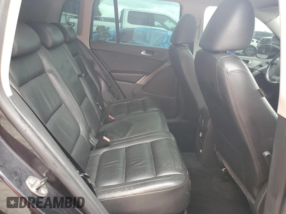 2010 Volkswagen Tiguan S с VIN WVGAV7AX9AW510951, выставлен на аукционе Copart как лот 59224895 с пробегом 144 645 миль миль и Чистый • Clean title. История ставок и продаж доступна на DreamBid. Изображение 11.