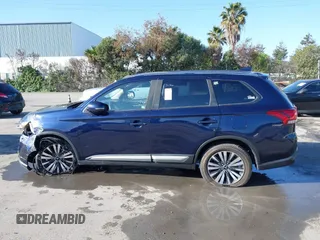 2020 Mitsubishi Outlander ES with VIN JA4AZ3A36LZ047970, listed as a IAAI auction lot 41741357 with 75,927 mi miles and . Bid and sale history available at DreamBid. Image 14.