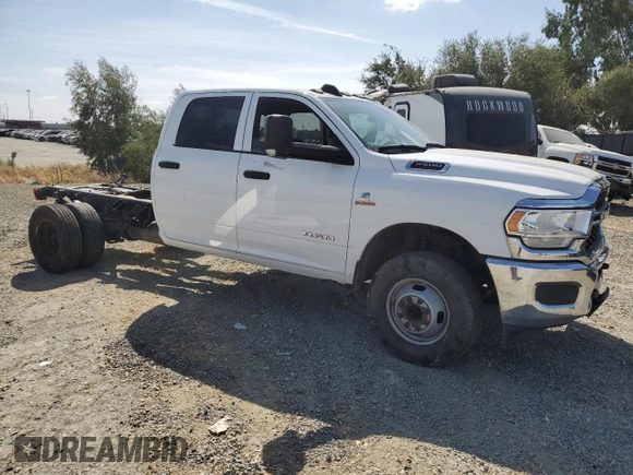2021 Ram 3500 Tradesman with VIN 3C7WRSCL4MG651041, listed as a Copart auction lot 68867364 with 140,897 mi miles and Clean Title. Bid and sale history available at carsss.com. Image 4.