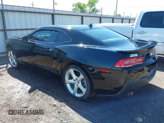 2015 Chevrolet Camaro LT z VIN 2G1FF1E34F9168703, wystawiony jako IAAI lot #42049357 z przebiegiem Nie podano mil oraz . Historia ofert i sprzedaży dostępna na DreamBid. Obrazek 3.