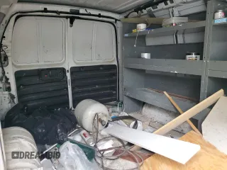 2017 Chevrolet Express Cargo z VIN 1GCWGAFF8H1111733, wystawiony jako Copart lot #55809425 z przebiegiem 99 328 mil mil oraz Szkoda całkowita • Salvage title. Historia ofert i sprzedaży dostępna na DreamBid. Obrazek 11.