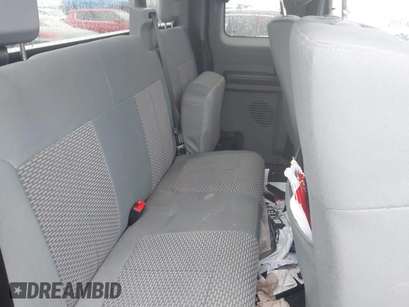 2016 Ford Super Duty F-250 SRW XLT with VIN 1FT7X2B61GEB47125, listed as a IAAI auction lot 41473078 with 185,112 mi miles. Bid and sale history available at carsss.com. Image 8.