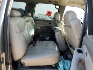 2001 GMC Yukon XL SLT with VIN 3GKEC16T51G224936, listed as a Copart auction lot 65382124 with 243,516 mi miles and Salvage Title. Bid and sale history available at carsss.com. Image 11.