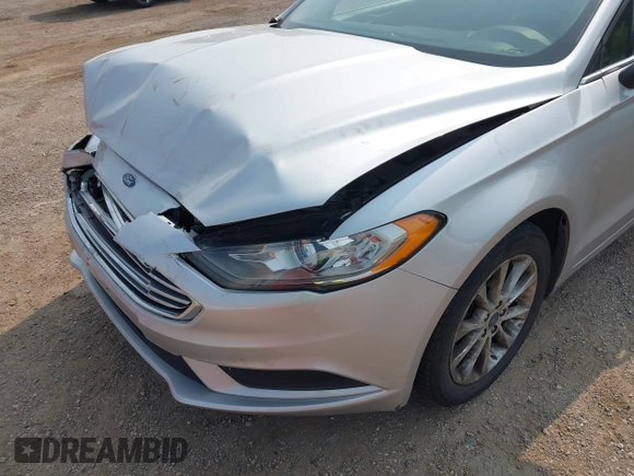 2017 Ford Fusion SE с VIN 3FA6P0H71HR160106, выставлен на аукционе IAAI как лот 42468650 с пробегом 137 936 миль миль и . История ставок и продаж доступна на DreamBid. Изображение 18.