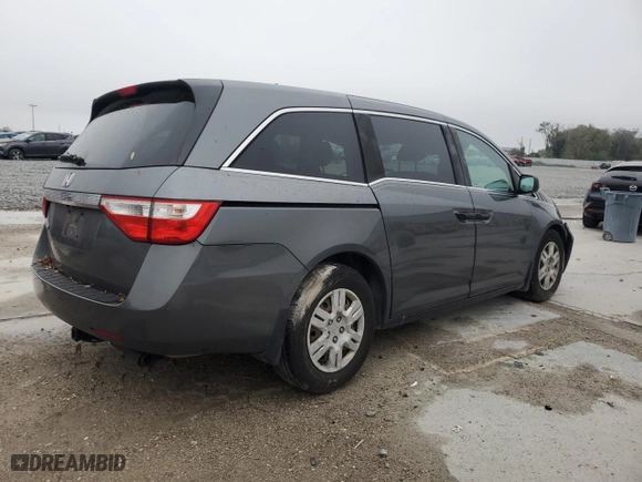 2013 Honda Odyssey LX with VIN 5FNRL5H25DB028790, listed as a Copart auction lot 46675685 with 219,064 mi miles and Salvage Title. Bid and sale history available at carsss.com. Image 3.