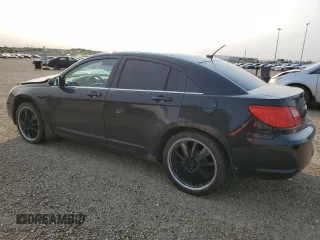 2009 Chrysler Sebring Touring z VIN 1C3LC56D69N531168, wystawiony jako Copart lot #59331415 z przebiegiem 225 463 mil mil oraz Szkoda całkowita • Salvage title. Historia ofert i sprzedaży dostępna na DreamBid. Obrazek 2.