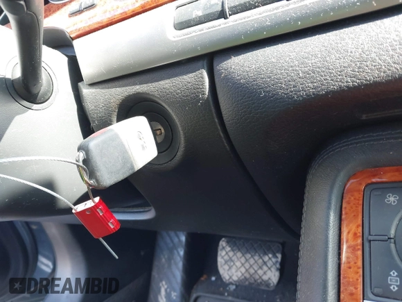 2006 Audi A8 4.2L with VIN WAUML44E06N019260, listed as a IAAI auction lot 40909905 with Not provided miles and . Bid and sale history available at DreamBid. Image 11.