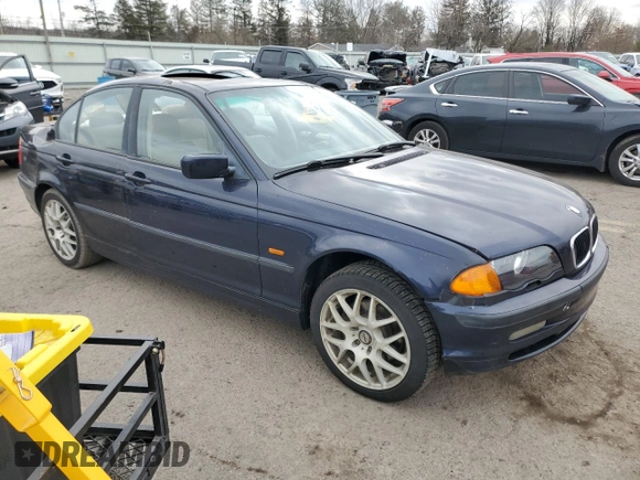 2001 BMW 3 Series 325i with VIN WBAAV33411EE25544, listed as a Copart auction lot 46291345 with 0 mi miles and Salvage Title. Bid and sale history available at carsss.com. Image 4.