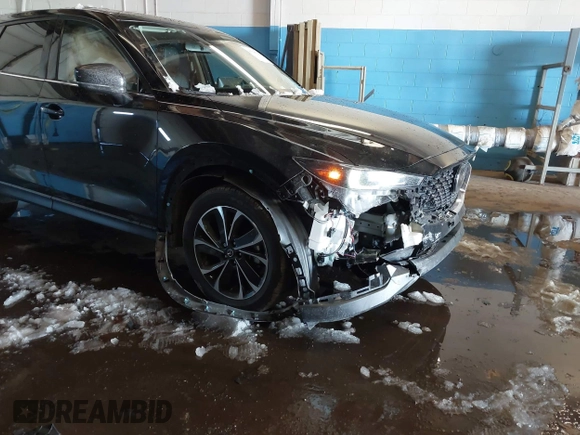 2023 Mazda CX-5 S Premium with VIN JM3KFBDM6P0100301, listed as a IAAI auction lot 41548310 with 21,722 mi miles and . Bid and sale history available at carsss.com. Image 6.