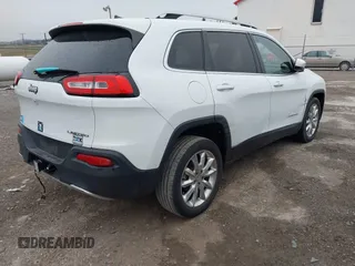 2016 Jeep Cherokee High Altitude with VIN 1C4PJLDB3GW160745, listed as a IAAI auction lot 41847482 with 125,180 mi miles. Bid and sale history available at carsss.com. Image 4.