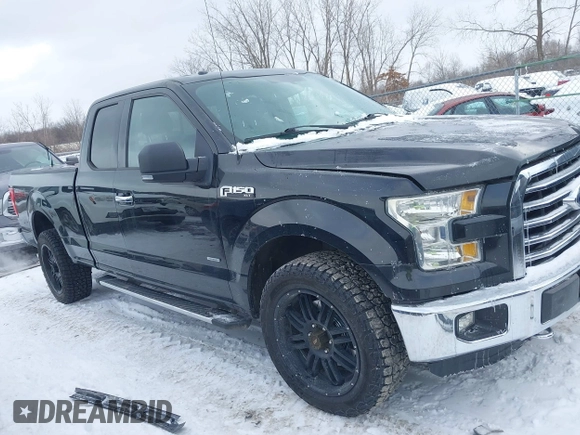 2015 Ford F-150 XLT with VIN 1FTEX1EP7FFC90014, listed as a IAAI auction lot 41581927 with 178,955 mi miles. Bid and sale history available at carsss.com. Image 14.