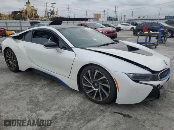 2016 BMW i8 z VIN WBY2Z2C56GV675882, wystawiony jako Copart lot #39606014 z przebiegiem 40 680 mil mil oraz . Historia ofert i sprzedaży dostępna na DreamBid. Obrazek 4.