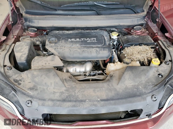 2019 Jeep Cherokee Latitude Plus z VIN 1C4PJLLB0KD160112, wystawiony jako Copart lot #61689185 z przebiegiem 72 019 mil mil oraz Szkoda całkowita • Salvage title. Historia ofert i sprzedaży dostępna na DreamBid. Obrazek 12.