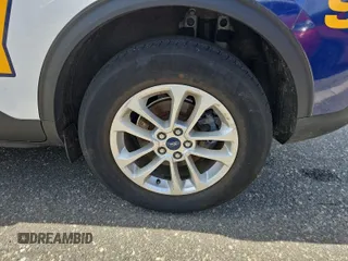 2021 Ford Escape SE z VIN 1FMCU9G64MUA99657, wystawiony jako IAAI lot #42317650 z przebiegiem 62 638 mil mil oraz . Historia ofert i sprzedaży dostępna na DreamBid. Obrazek 1.