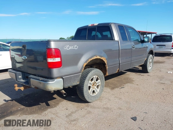 2006 Ford F-150 XLT z VIN 1FTPX14V26KC91250, wystawiony jako IAAI lot #42608663 z przebiegiem 303 991 mil mil oraz . Historia ofert i sprzedaży dostępna na DreamBid. Obrazek 4.