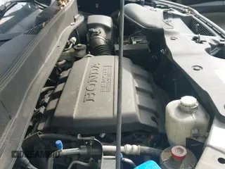 2011 Honda Pilot Touring with VIN 5FNYF3H92BB031308, listed as a IAAI auction lot 43399150 with 133,026 mi miles and . Bid and sale history available at DreamBid. Image 19.