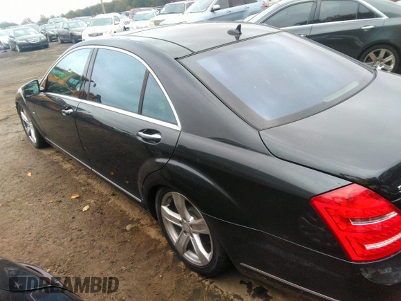2012 Mercedes-Benz S 550 with VIN WDDNG9EBXCA443941, listed as a IAAI auction lot 40790743 with 177,681 mi miles and . Bid and sale history available at DreamBid. Image 13.
