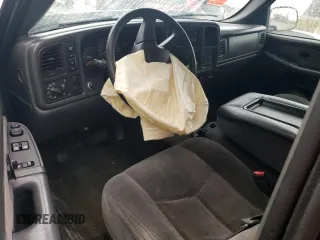 2003 Chevrolet Silverado 1500 LS with VIN 1GCEK14T73Z202568, listed as a Copart auction lot 84091234 with Not Provided miles and Salvage Title. Bid and sale history available at DreamBid. Image 8.