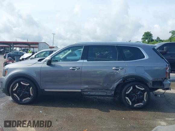 2023 Kia Telluride EX с VIN 5XYP34GC6PG382858, выставлен на аукционе IAAI как лот 42334256 с пробегом 48 684 миль миль и . История ставок и продаж доступна на DreamBid. Изображение 15.