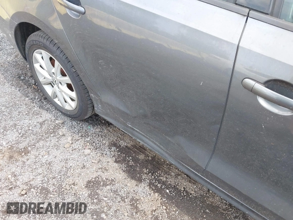 2011 Volkswagen Jetta SE с VIN 3VWDZ7AJ7BM350536, выставлен на аукционе IAAI как лот 42635071 с пробегом 214 919 миль миль и . История ставок и продаж доступна на DreamBid. Изображение 6.