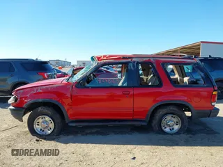 1997 Ford Explorer with VIN 1FMCU22X6VUB94813, listed as a IAAI auction lot 41298163 with 158,145 mi miles and . Bid and sale history available at DreamBid. Image 14.