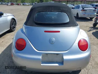 2003 Volkswagen Beetle GLS with VIN 3VWCK21YX3M303714, listed as a IAAI auction lot 42098719 with 174,152 mi miles and . Bid and sale history available at DreamBid. Image 16.