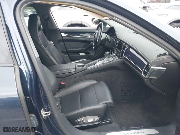 2012 Porsche Panamera with VIN WP0AA2A72CL071163, listed as a IAAI auction lot 41765734 with 102,774 mi miles. Bid and sale history available at carsss.com. Image 5.