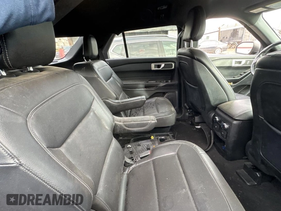 2020 Ford Explorer XLT with VIN 1FMSK8DH2LGB57599, listed as a Copart auction lot 87410294 with 122,491 mi miles and Salvage Title. Bid and sale history available at carsss.com. Image 6.