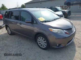 2011 Toyota Sienna XLE with VIN 5TDDK3DCXBS005806, listed as a IAAI auction lot 42453958 with 174,579 mi miles and . Bid and sale history available at DreamBid. Image 1.