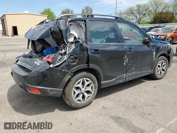 2023 Subaru Forester Premium with VIN JF2SKAEC7PH475525, listed as a Copart auction lot 53309435 with 31,514 mi miles and Salvage title. Bid and sale history available at DreamBid. Image 3.