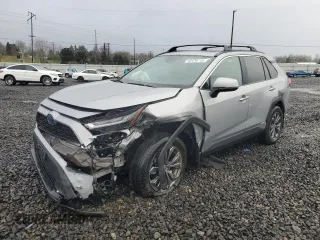 2024 Toyota RAV4 Hybrid XLE Premium with VIN 2T3B6RFV6RW066043, listed as a Copart auction lot 43470115 with 9,454 mi miles and Salvage Title. Bid and sale history available at DreamBid. Image 1.