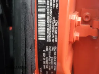 2017 Jeep Renegade Latitude z VIN ZACCJBBB9HPF20630, wystawiony jako Copart lot #44950155 z przebiegiem 72 506 mil mil oraz Szkoda całkowita • Salvage title. Historia ofert i sprzedaży dostępna na DreamBid. Obrazek 12.