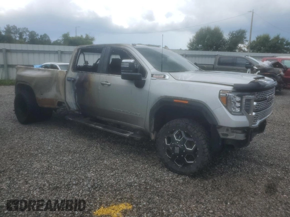 2023 GMC Sierra 3500HD Denali z VIN 1GT49WEY9PF202335, wystawiony jako Copart lot #67789184 z przebiegiem 24 537 mil mil oraz Nie do naprawy. Historia ofert i sprzedaży dostępna na DreamBid. Obrazek 4.