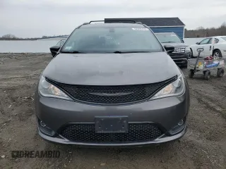 2018 Chrysler Pacifica Touring L with VIN 2C4RC1BG7JR175156, listed as a Copart auction lot 52935435 with 106,264 mi miles and Salvage Title. Bid and sale history available at DreamBid. Image 5.