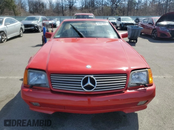1992 Mercedes-Benz 500 z VIN WDBFA66E5NF054023, wystawiony jako Copart lot #51841895 z przebiegiem 25 505 mil mil oraz Tytuł czysty. Historia ofert i sprzedaży dostępna na DreamBid. Obrazek 5.