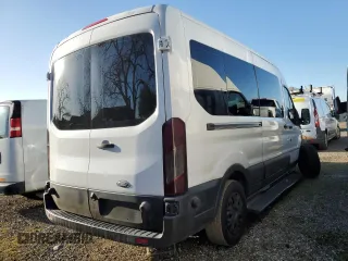 2016 Ford Transit XL with VIN 1FBAX2CM0GKA84270, listed as a Copart auction lot 43734645 with 97,231 mi miles and Salvage title. Bid and sale history available at DreamBid. Image 3.