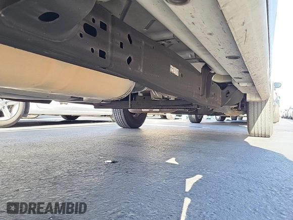 2020 Chevrolet Express Cargo z VIN 1GCWGAFG8L1252738, wystawiony jako IAAI lot #42617603 z przebiegiem 65 745 mil mil oraz . Historia ofert i sprzedaży dostępna na DreamBid. Obrazek 19.