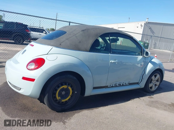 2006 Volkswagen Beetle with VIN 3VWSF31YX6M323407, listed as a IAAI auction lot 42330968 with 172,664 mi miles and . Bid and sale history available at DreamBid. Image 13.