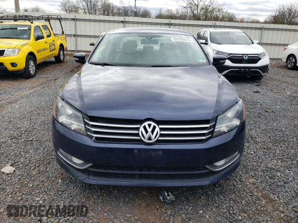 2015 Volkswagen Passat S with VIN 1VWAT7A30FC107907, listed as a Copart auction lot 53165615 with 196,059 mi miles and Clean title. Bid and sale history available at DreamBid. Image 5.