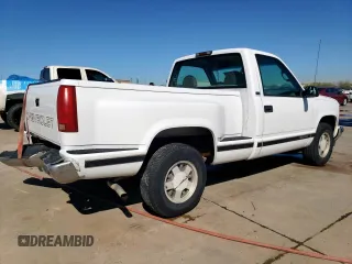 1996 Chevrolet Silverado 1500 with VIN 1GCEC14W7TZ213318, listed as a Copart auction lot 49659465 with 125,939 mi miles and Clean Title. Bid and sale history available at DreamBid. Image 3.