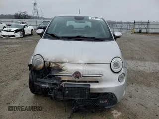 2014 FIAT 500e with VIN 3C3CFFGE0ET266858, listed as a Copart auction lot 43244475 with 33,580 mi miles and Salvage Title. Bid and sale history available at carsss.com. Image 5.