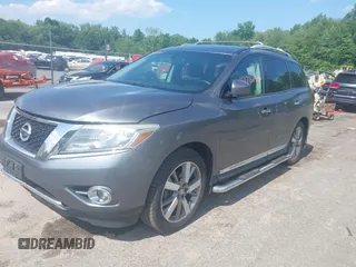 2015 Nissan Pathfinder SL with VIN 5N1AR2MM3FC601523, listed as a IAAI auction lot 42782702 with 166,956 mi miles and . Bid and sale history available at DreamBid. Image 17.