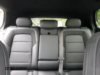 2024 Chevrolet Equinox EV LT z VIN 3GN7DLRP1RS260215, wystawiony jako Copart lot #56477025 z przebiegiem 7370 mil mil oraz Szkody całkowita. Historia ofert i sprzedaży dostępna na DreamBid. Obrazek 10.