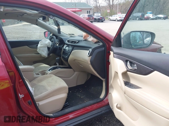 2016 Nissan Rogue SV z VIN 5N1AT2MV3GC888891, wystawiony jako IAAI lot #42031756 z przebiegiem 61 119 mil mil oraz . Historia ofert i sprzedaży dostępna na DreamBid. Obrazek 5.